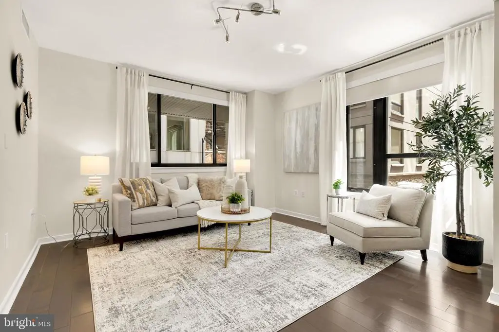 1010 Massachusetts Ave Nw #211, WASHINGTON