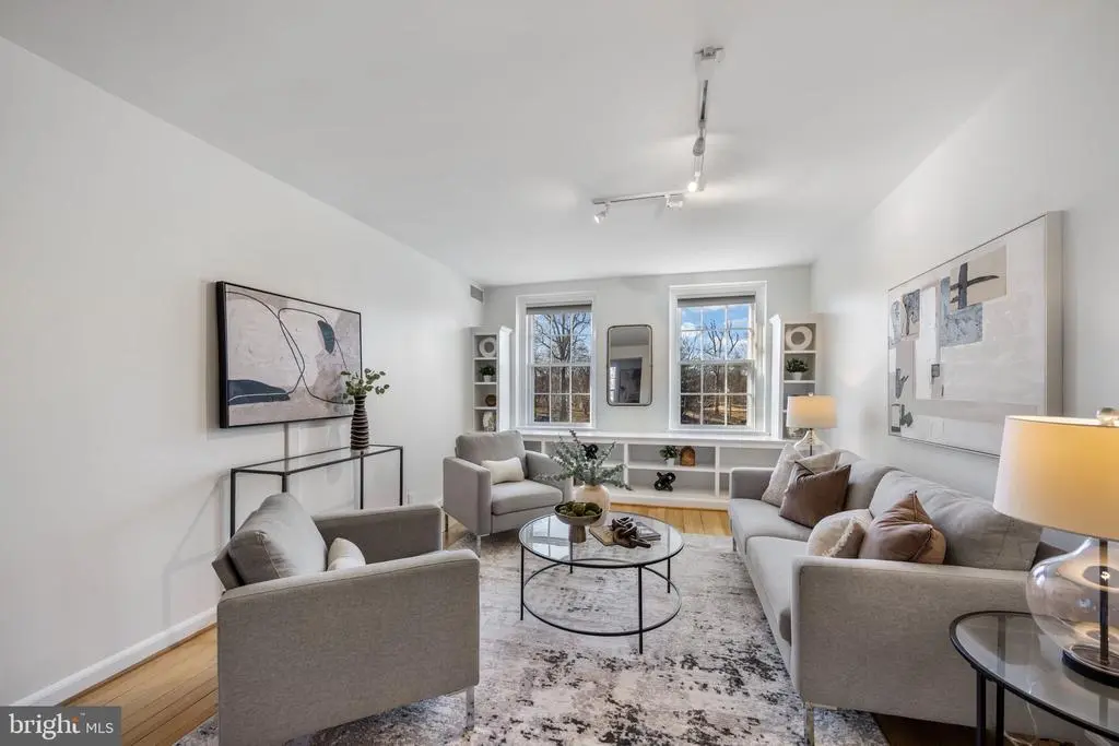 3871 Newark St Nw #c471, Washington