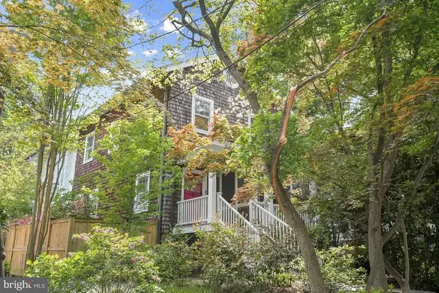 3410 Rodman St Nw, Washington