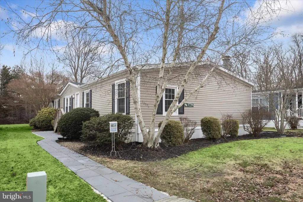 37706 E Shady Dr, SELBYVILLE