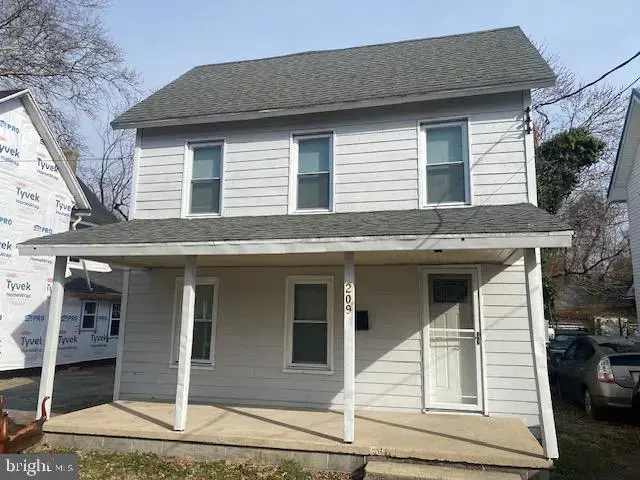 209 W 7th St, Laurel