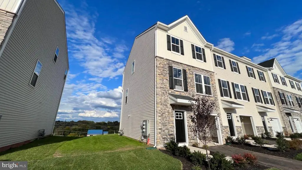 839 Pecan Rd, Spring City