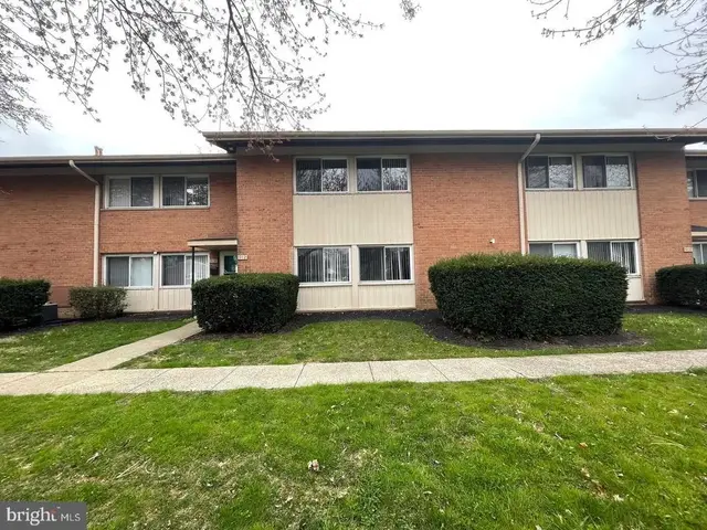 912 Taney Ave #912, Frederick