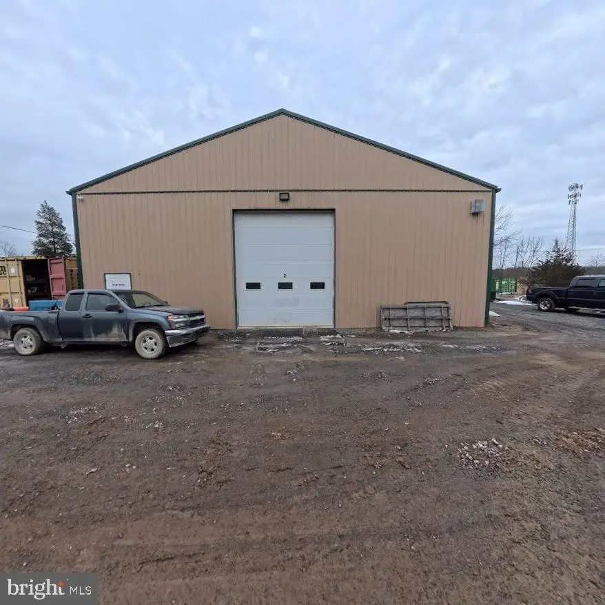 409 Industrial Ave #rear Buildings, ORWIGSBURG