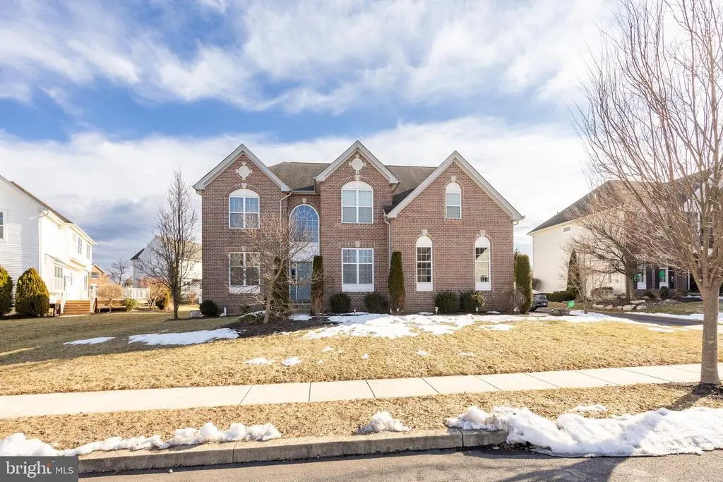7266 Cedar Rd, MACUNGIE