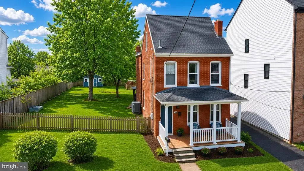 30 Hamilton Ave, FREDERICK