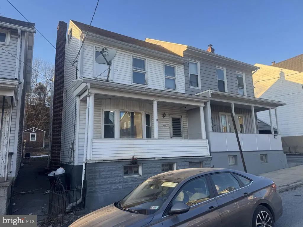 429 E Elm St, TAMAQUA