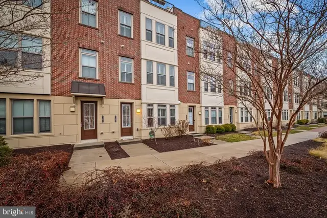 1602 Rampart Mews, Baltimore