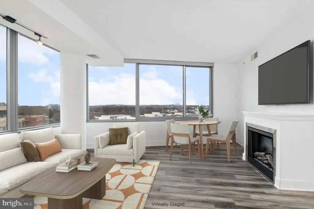 2001 15th St N #805, ARLINGTON