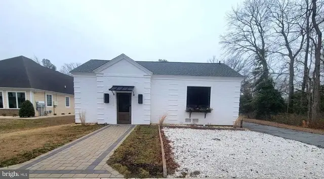 100 Atlantic Ave, Ocean View
