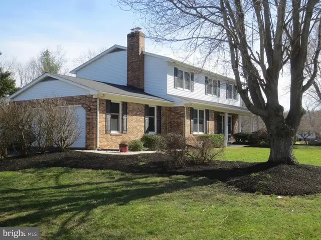 523 Ponderosa Dr, Bear