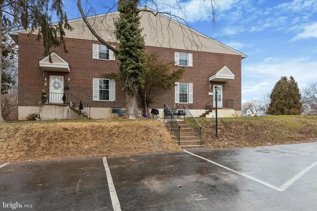 2 Zummo Way, NORRISTOWN