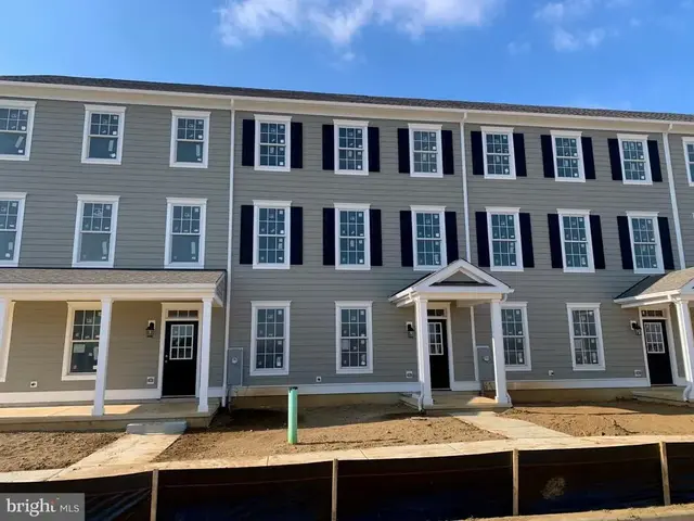 603 Mapleton Ave, Middletown