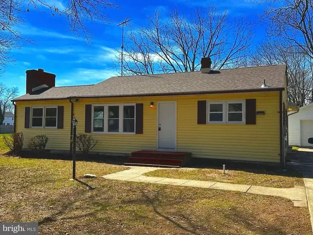 139 Acorn Ln, Dover