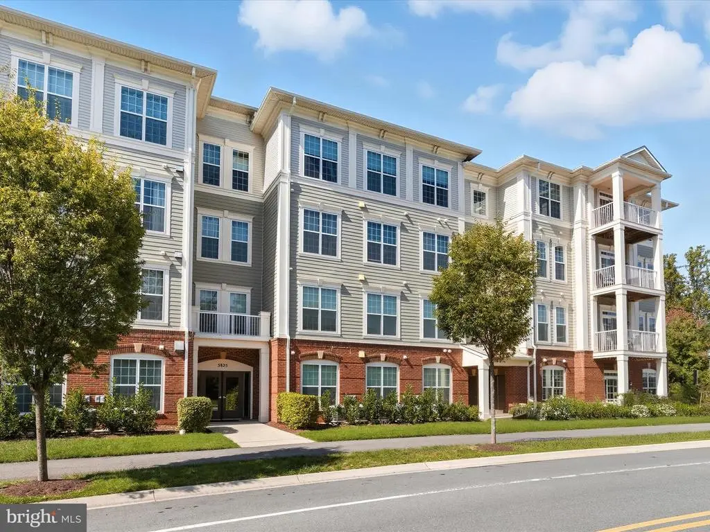 3825 Doc Berlin Dr #17, Silver Spring