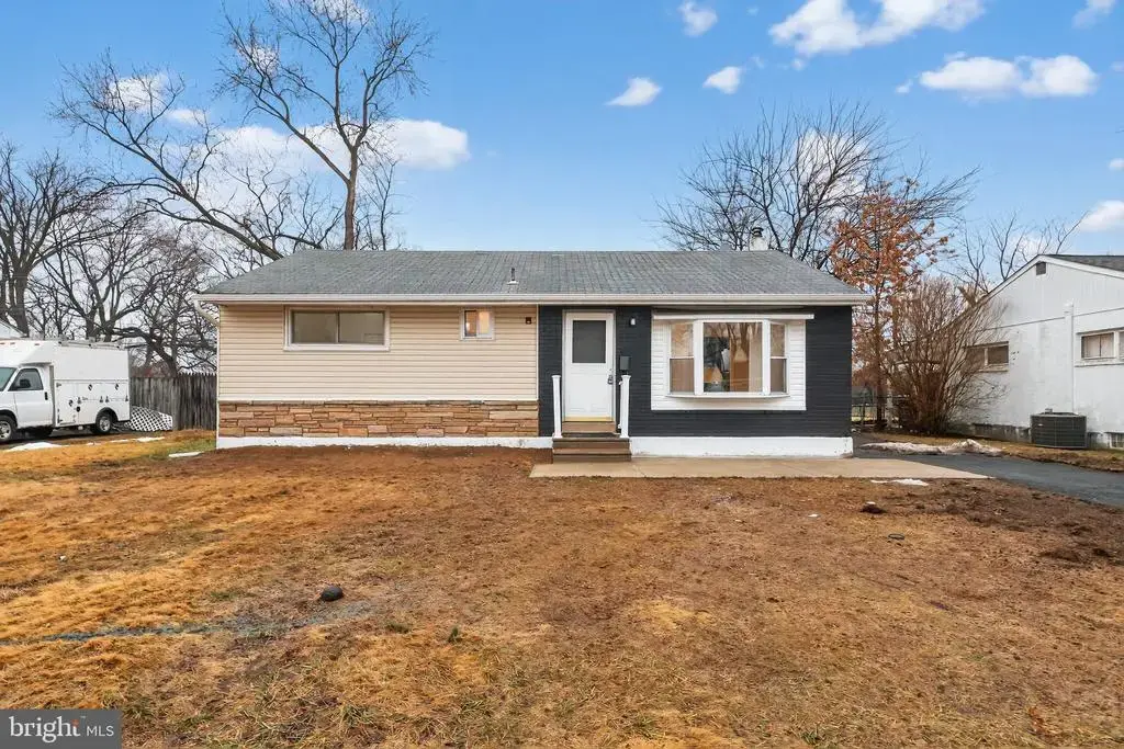 904 Arthur Ave, BRISTOL