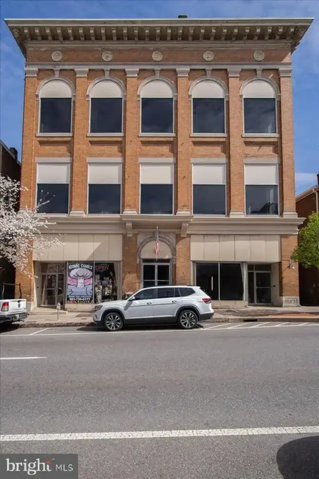 16 W Franklin St, Hagerstown
