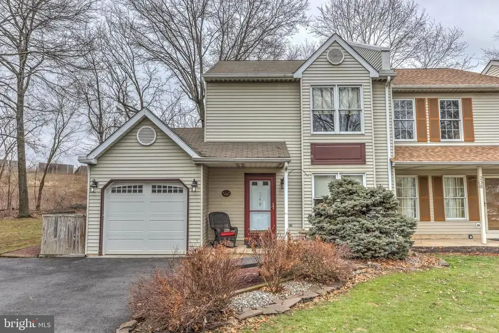 240 Green Valley Way, CHALFONT