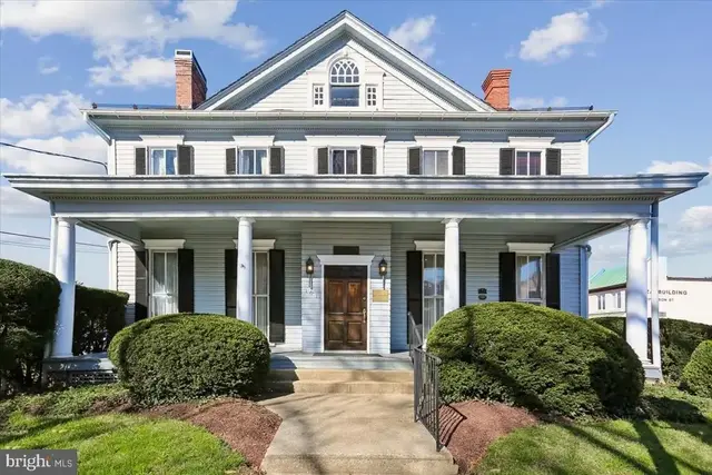 101 S Washington St, Rockville