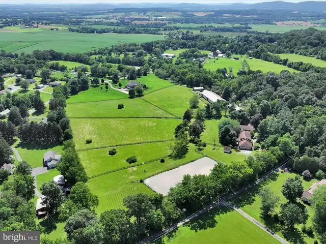 375 Mount Zion Rd, Dillsburg