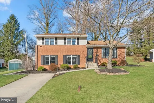 1918 Lismore Ln, Catonsville