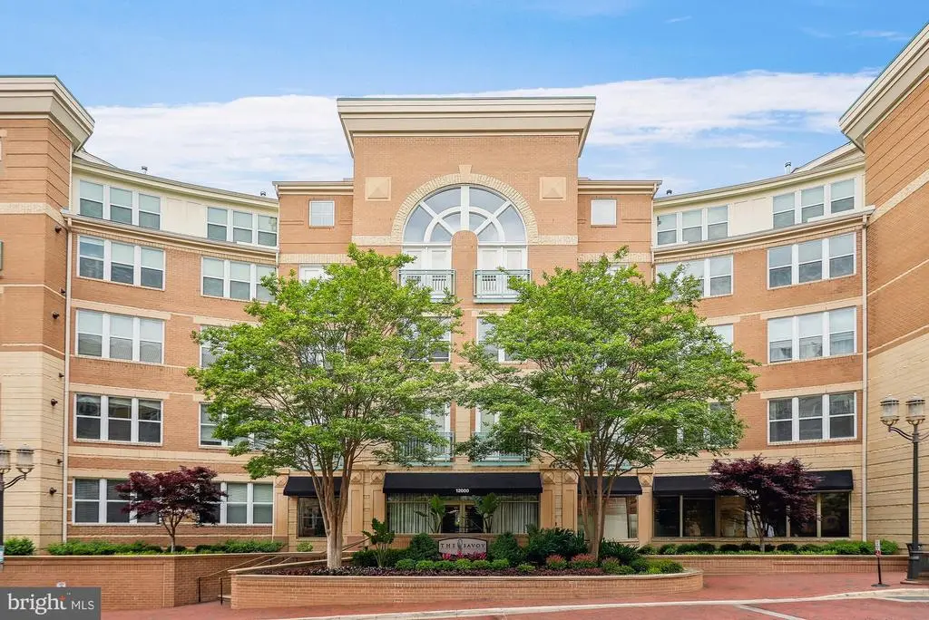 12000 Market St #371, RESTON