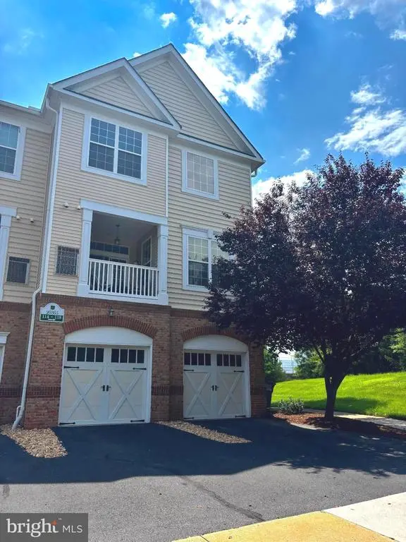 20365 Belmont Park Ter #118, ASHBURN