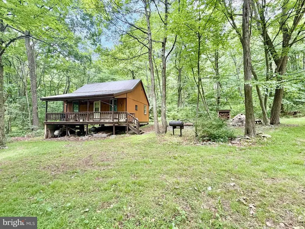190 Thunder Rock Road, BREEZEWOOD
