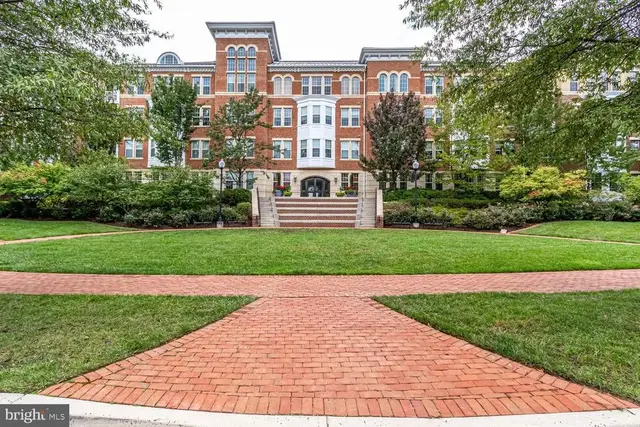 400 Cameron Station Blvd #117, Alexandria