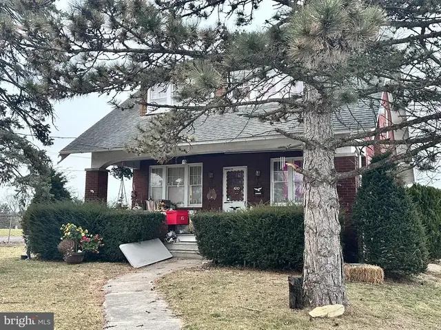 2511 Gettysburg Rd, Camp Hill