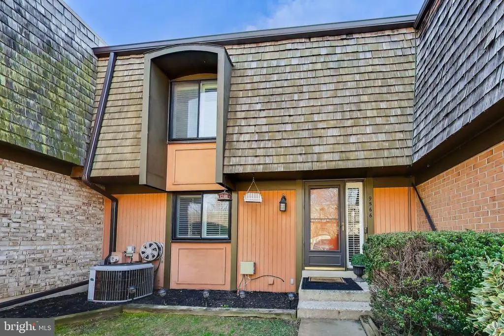 9566 Fern Hollow Way, Gaithersburg