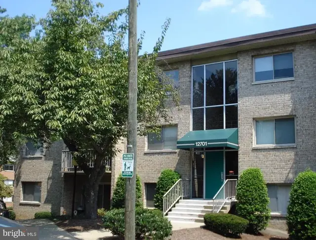 12701 Lotte Dr #301, Woodbridge
