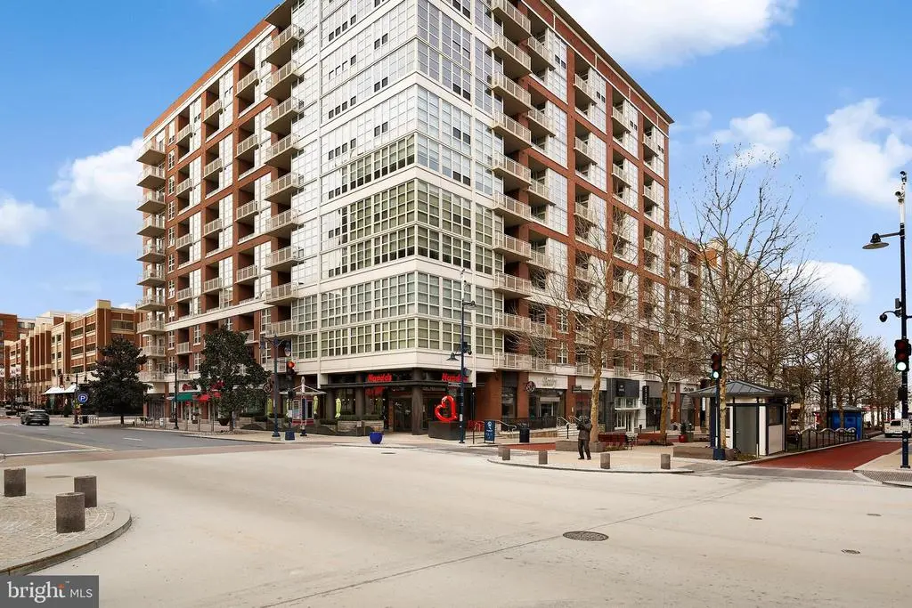 157 Fleet St #1001, OXON HILL