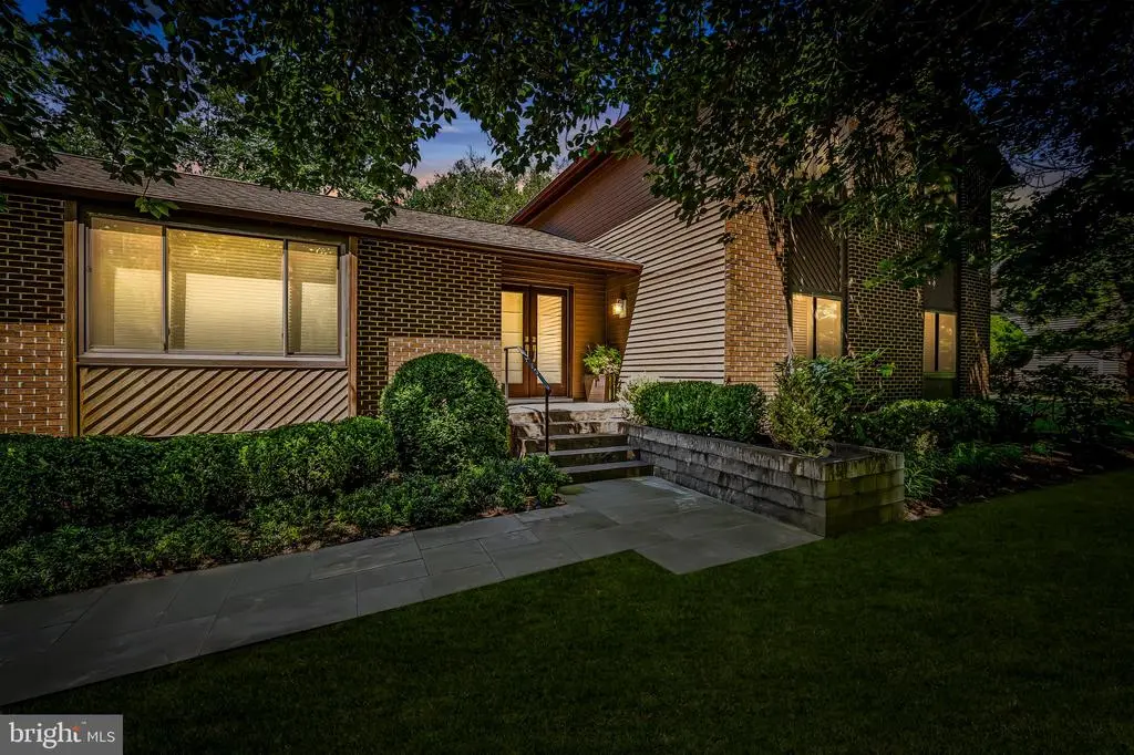 12128 Velvet Hill Dr, Owings Mills