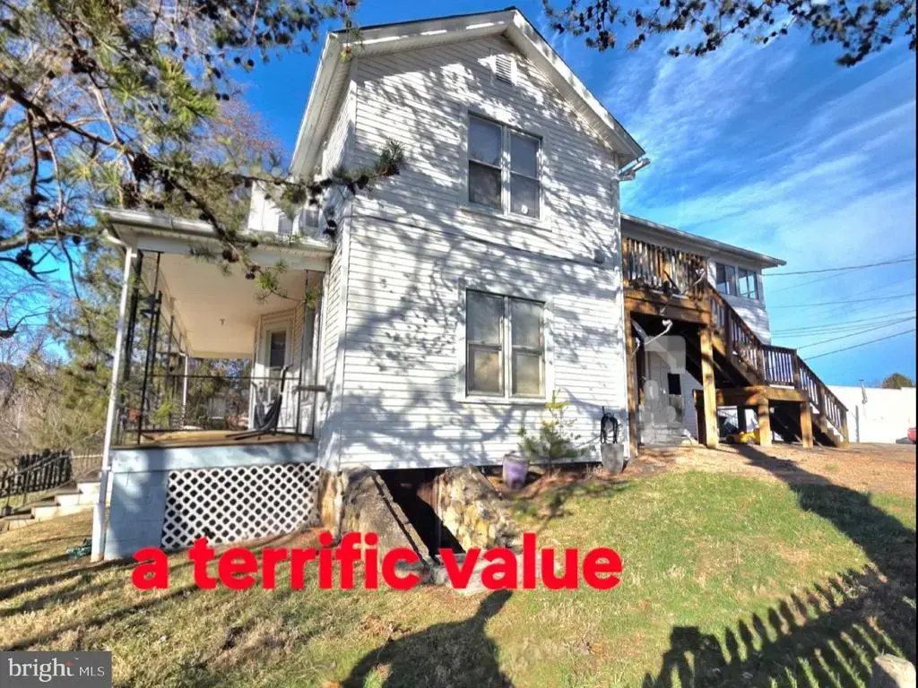 449 Harmison Ln, ROMNEY