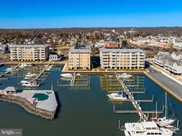555 Concord St #2d, Havre De Grace