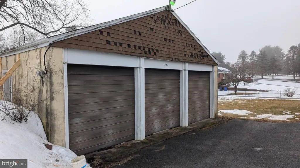 13967 Penn Shop Rd, Mount Airy