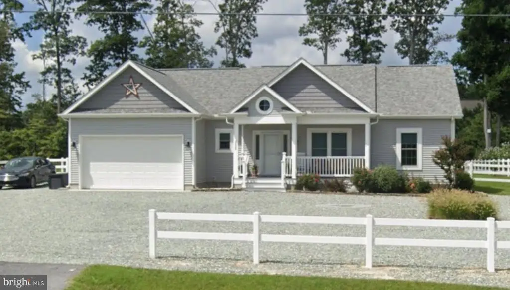 18398 Hudson Rd, MILTON