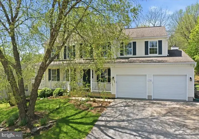 13503 Kimberly Ct, Mount Airy