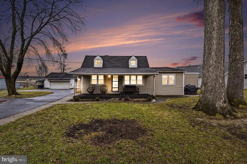 908 Meadow Ave, Baltimore