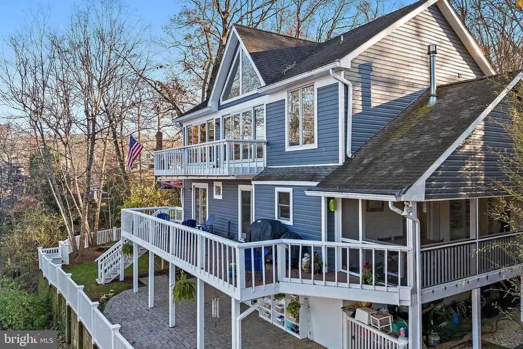 1812 Shore Dr, ANNAPOLIS