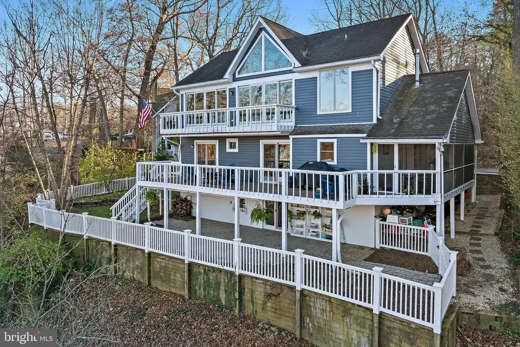 1812 Shore Dr, ANNAPOLIS