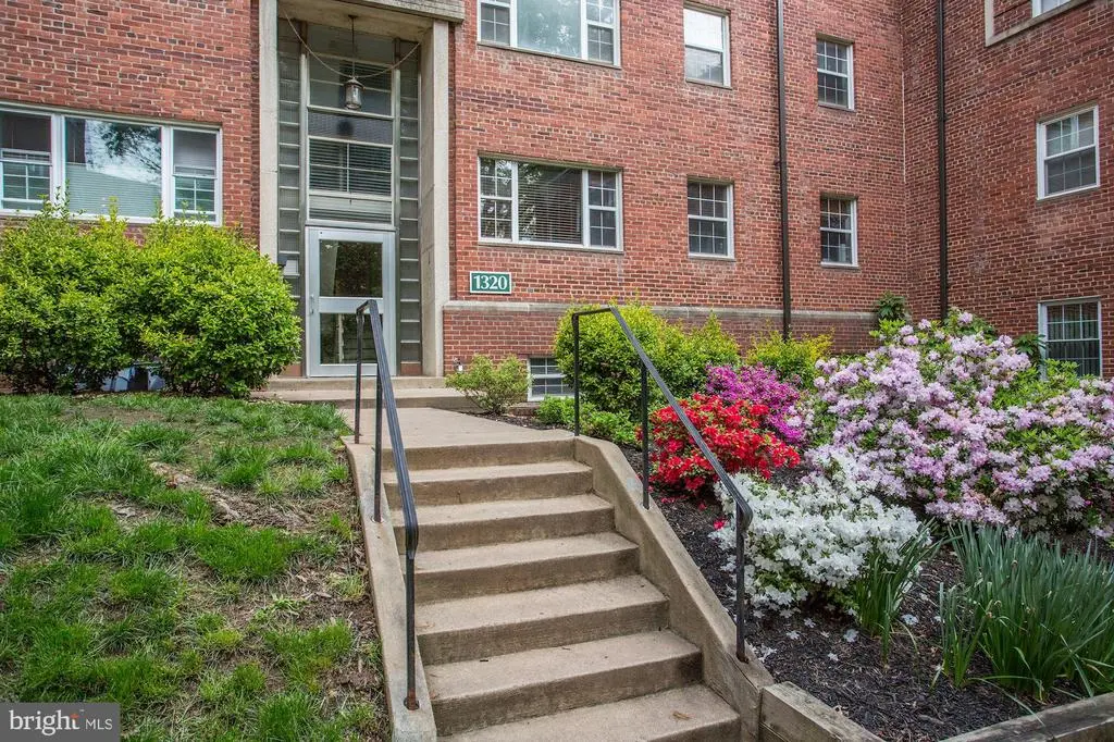 1320 Fort Myer Dr #825, ARLINGTON