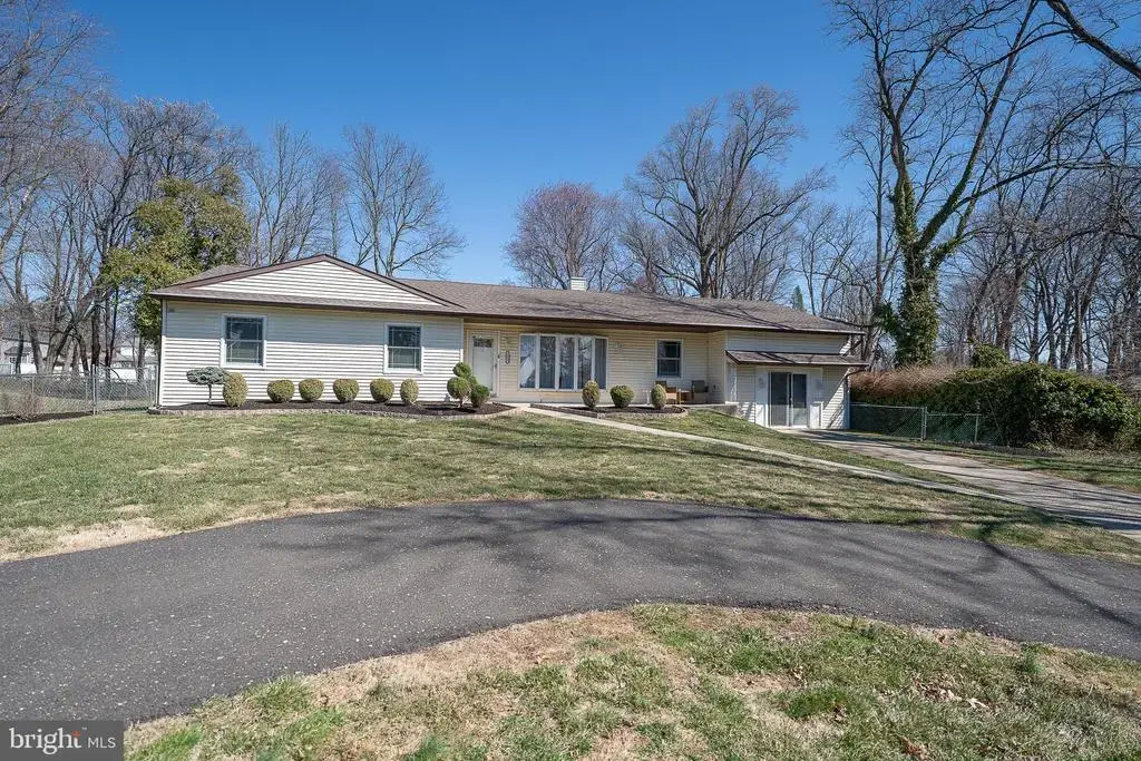1539 W Bensalem Ave, BENSALEM