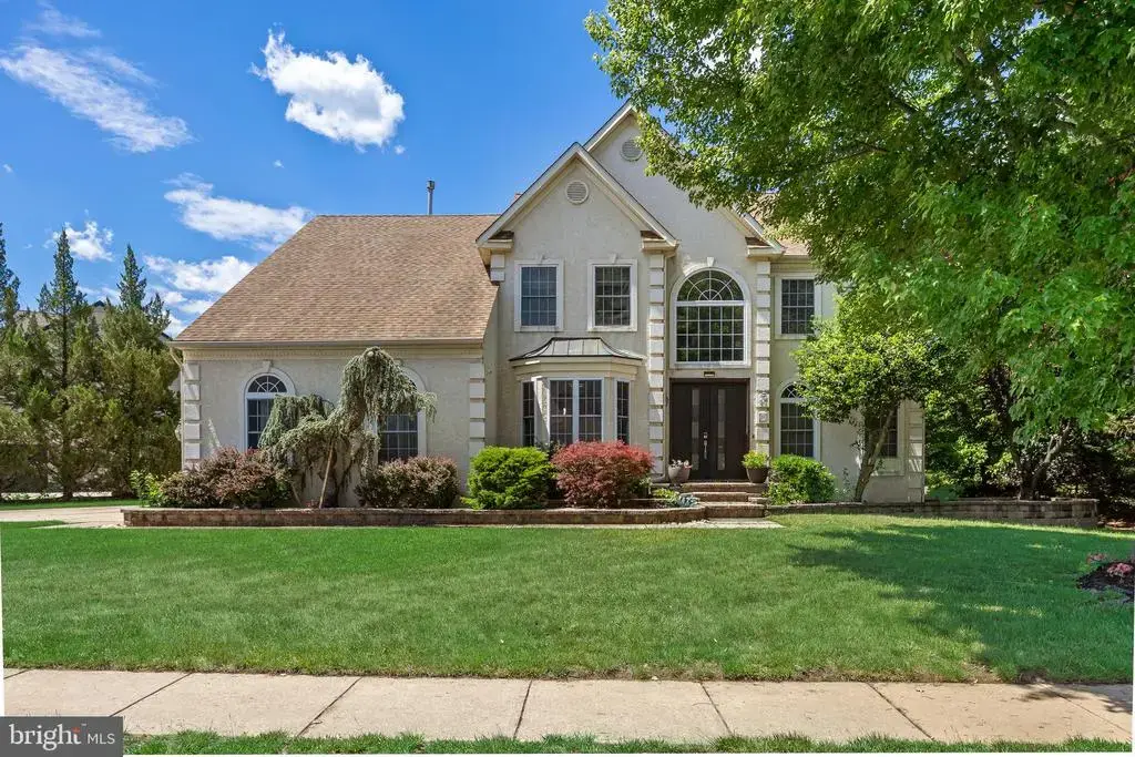 2 Rothbury Dr, LUMBERTON