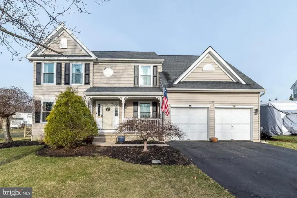 1241 Cobblestone Dr, QUAKERTOWN