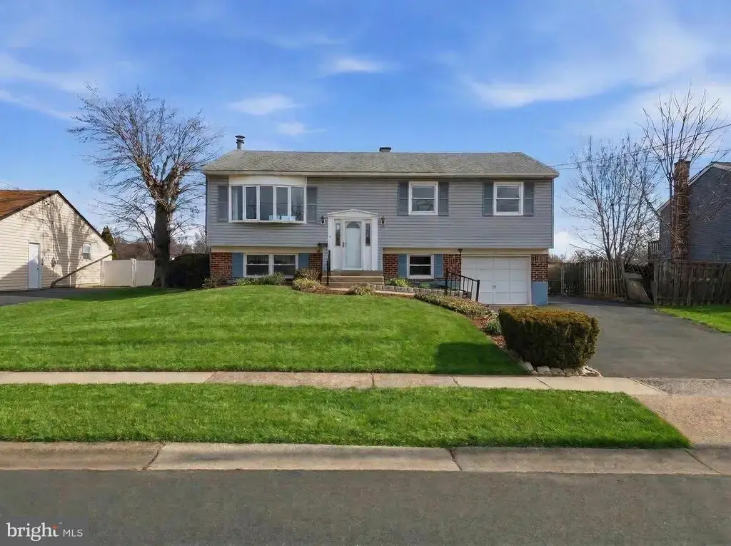 403 Byron Rd, WARMINSTER