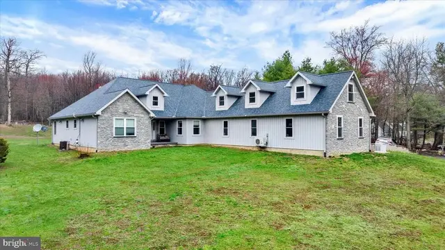 181 Fort Rd, Bernville