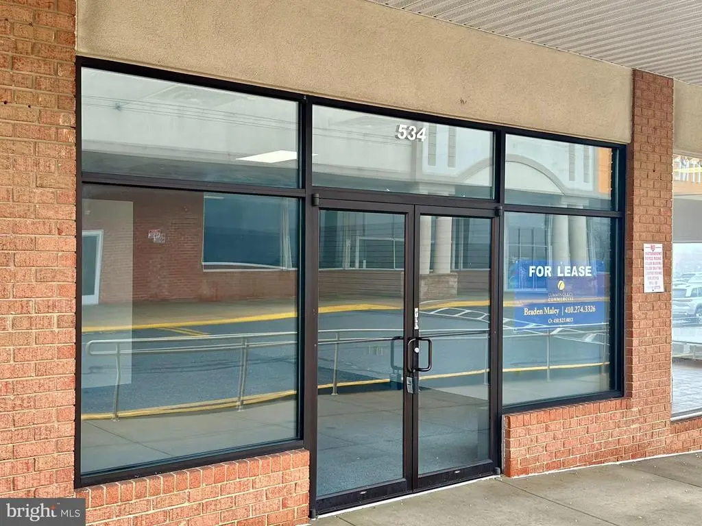 534 Jermor Ln, WESTMINSTER