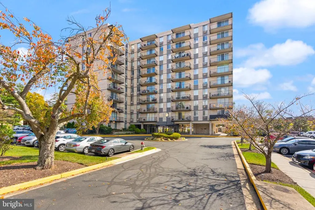 3245 Rio Dr #608, FALLS CHURCH